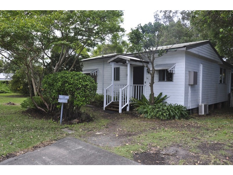 61 Lakedge Avenue, Berkeley Vale NSW 2261