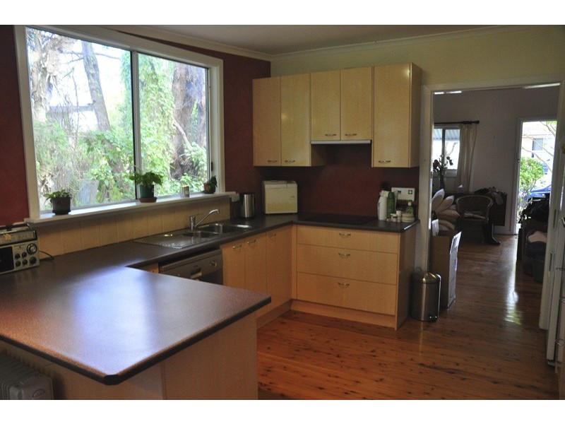 61 Lakedge Avenue, Berkeley Vale NSW 2261