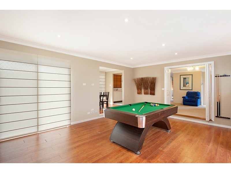 10 Hazel Close, Berkeley Vale NSW 2261