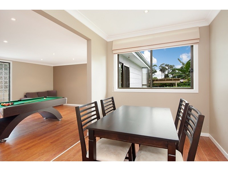 10 Hazel Close, Berkeley Vale NSW 2261