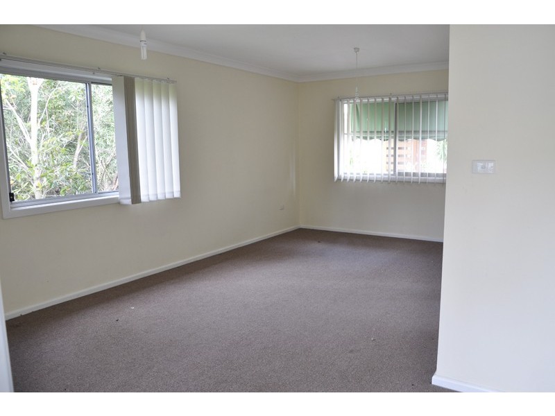 60 Lucinda Avenue, Killarney Vale NSW 2261