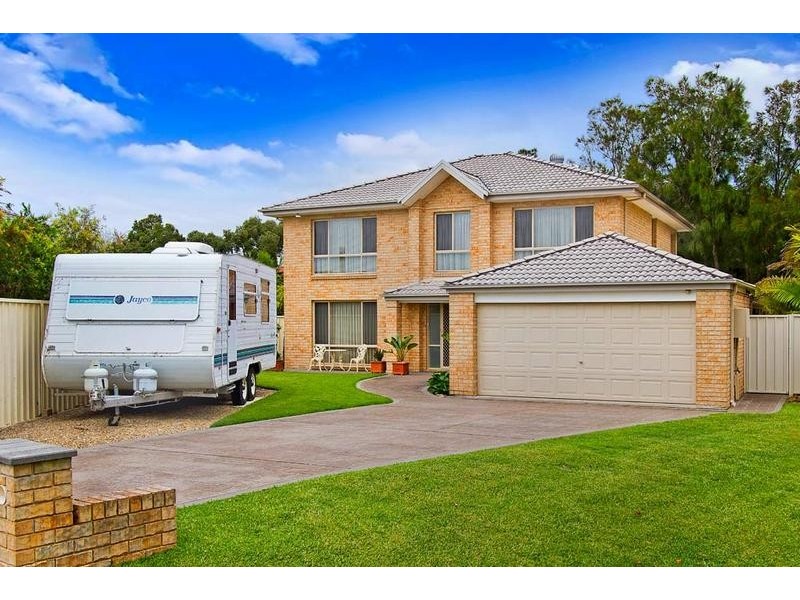 2 Craig Close, Long Jetty NSW 2261