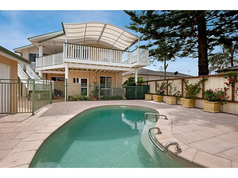 49 Coogee Ave, The Entrance North NSW 2261