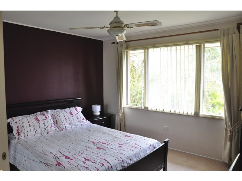 60 Bay Road, Blue Bay NSW 2261