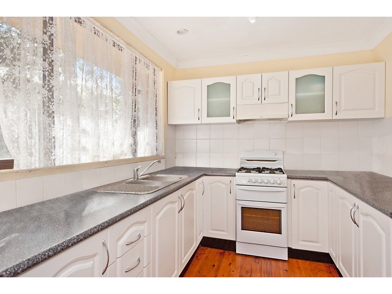 16 Culwulla Street, Berkeley Vale NSW 2261