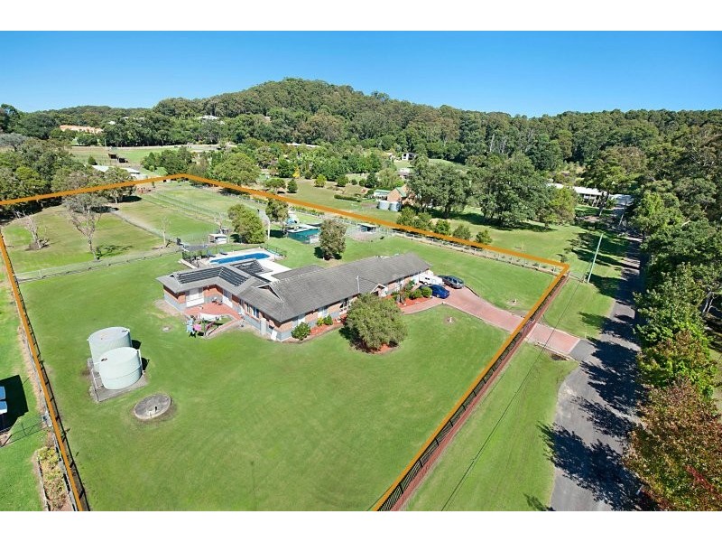 2/381 Tumbi Rd, Wamberal NSW 2260