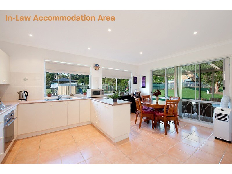 2/381 Tumbi Rd, Wamberal NSW 2260