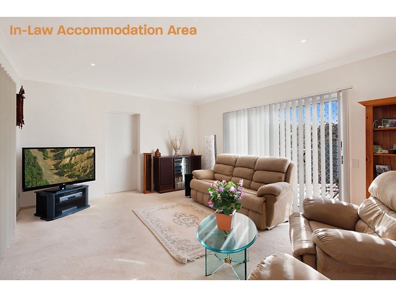 2/381 Tumbi Rd, Wamberal NSW 2260
