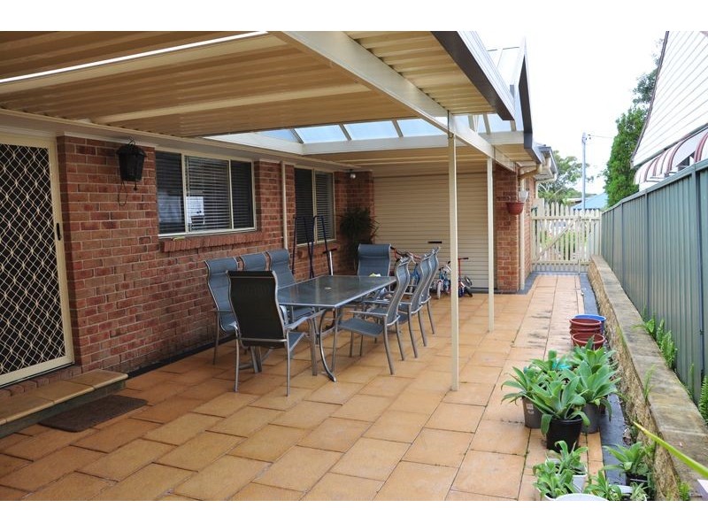 17 Ventura Avenue, Bateau Bay NSW 2261