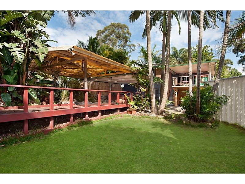 77 Platypus Road, Berkeley Vale NSW 2261