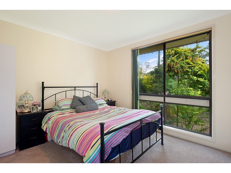 77 Platypus Road, Berkeley Vale NSW 2261