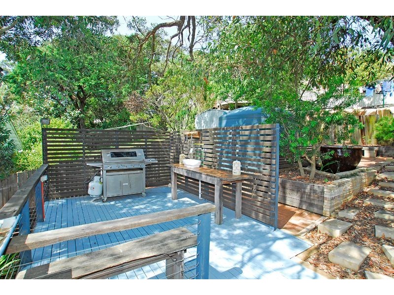 42 Boos Road, Forresters Beach NSW 2260