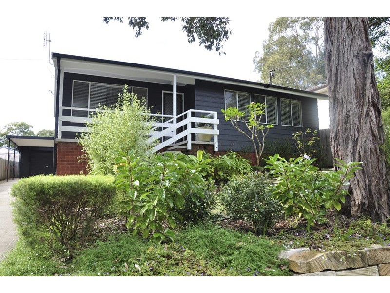 21 Judith Ann Drive, Berkeley Vale NSW 2261