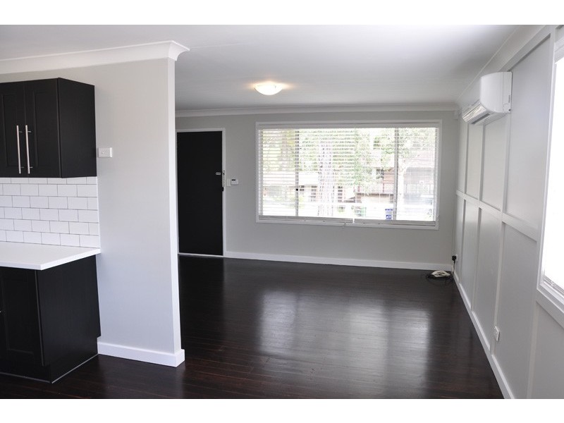 21 Judith Ann Drive, Berkeley Vale NSW 2261