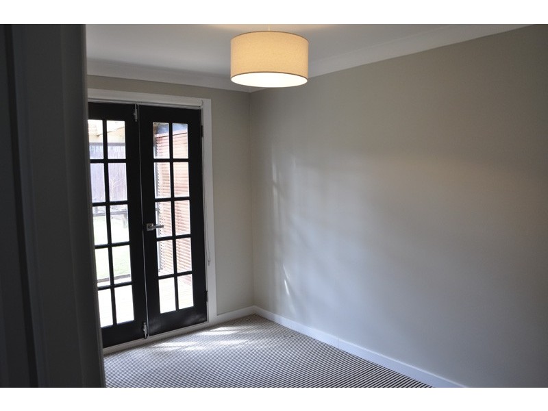 21 Judith Ann Drive, Berkeley Vale NSW 2261