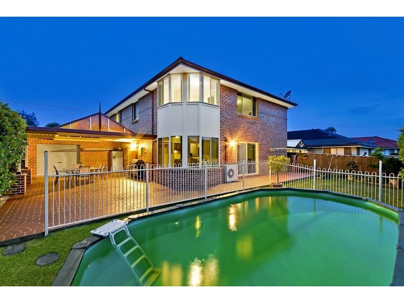 34 Alexander Avenue, Bateau Bay NSW 2261