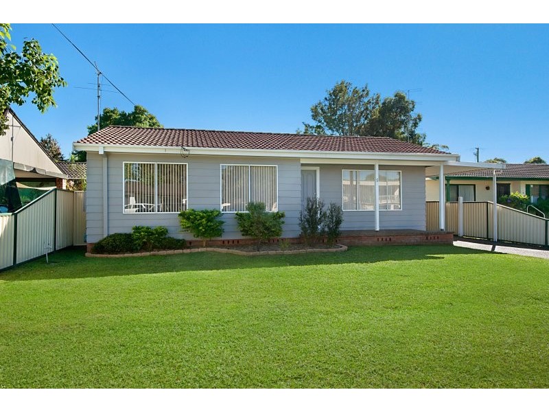 5 Kurraba Parade, Berkeley Vale NSW 2261