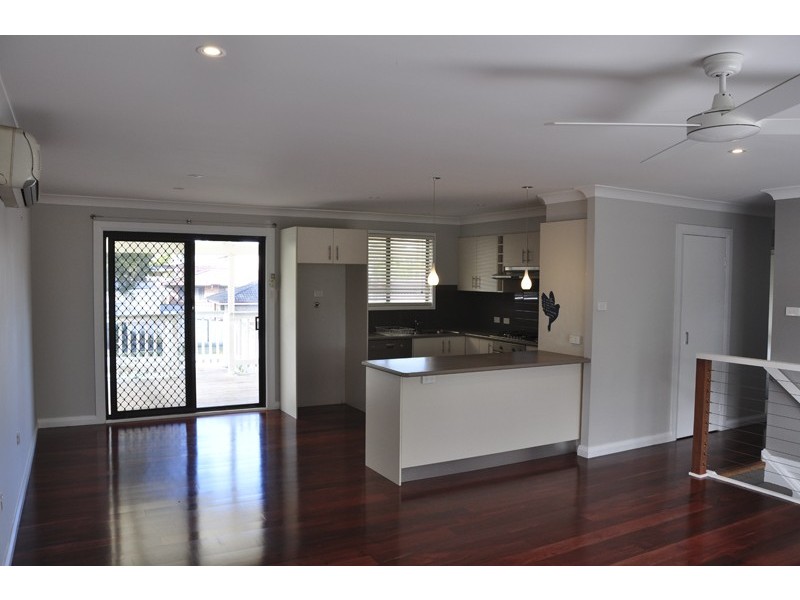 31 Yimbala Street, Killarney Vale NSW 2261