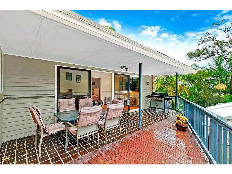 6 Pasadena Ave, Bateau Bay NSW 2261