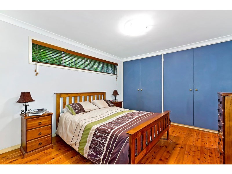 6 Pasadena Ave, Bateau Bay NSW 2261