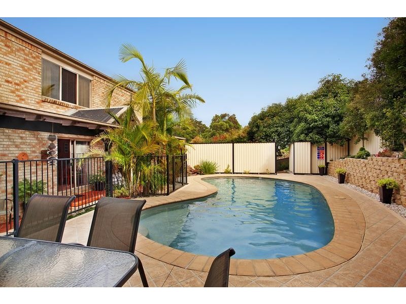 2 Palm Cl, Glenning Valley NSW 2261