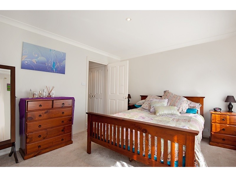 16 Deloraine Gln, Mardi NSW 2259