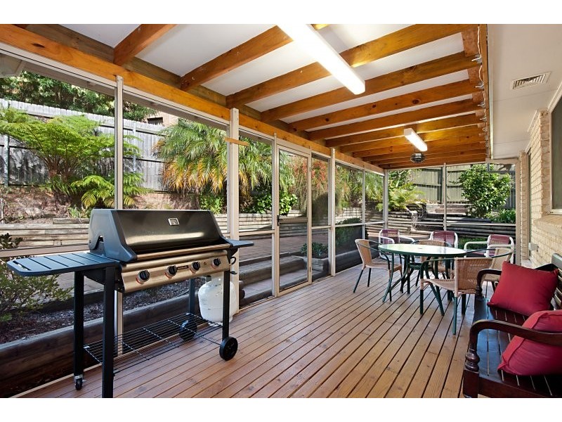 16 Deloraine Gln, Mardi NSW 2259