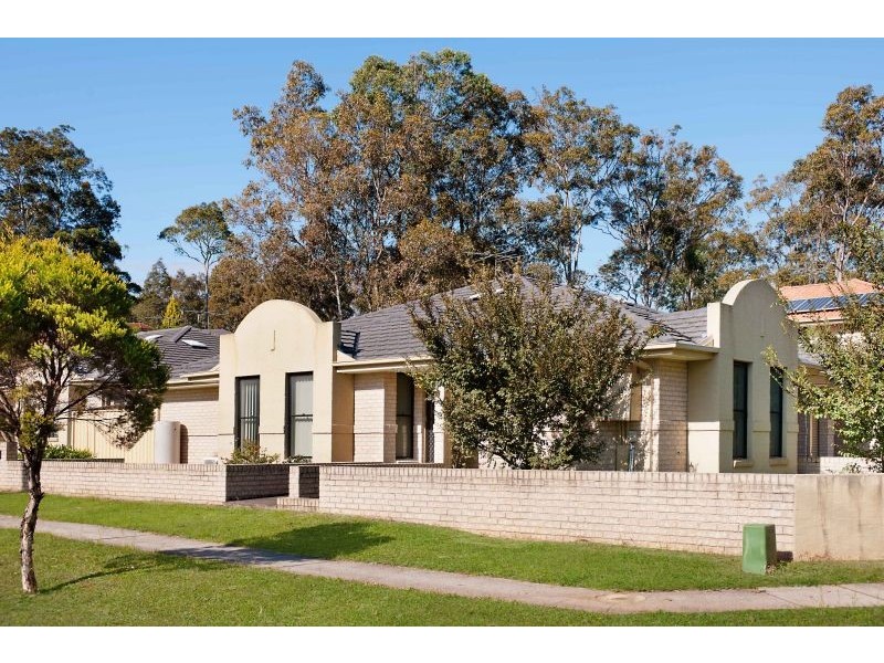 4/5 Zelman Cl, Watanobbi NSW 2259