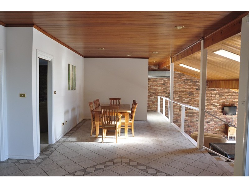 21 Keveer Close, Berkeley Vale NSW 2261