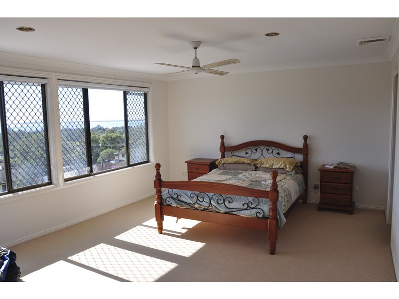 21 Keveer Close, Berkeley Vale NSW 2261