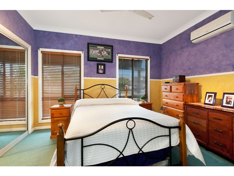 3 Emerald Pl, Berkeley Vale NSW 2261
