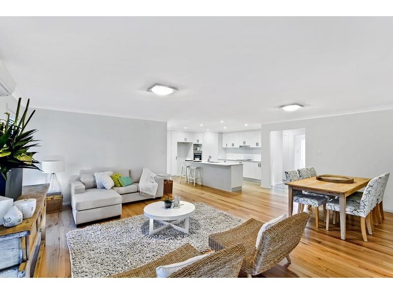 4 Jean Albon Avenue, Long Jetty NSW 2261