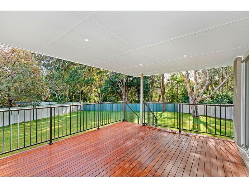 4 Jean Albon Avenue, Long Jetty NSW 2261