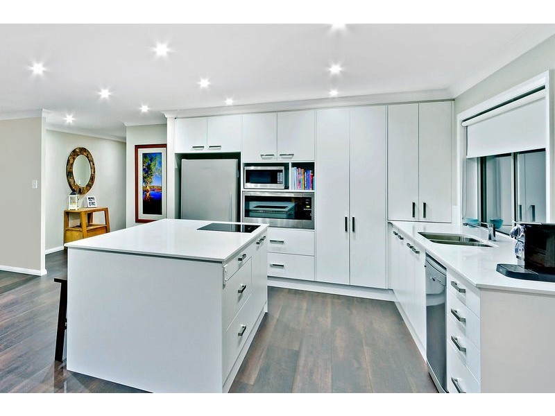 24 Lord Street, Shelly Beach NSW 2261