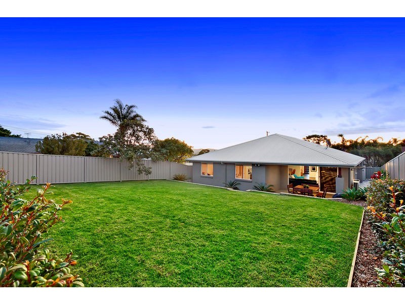 24 Lord Street, Shelly Beach NSW 2261