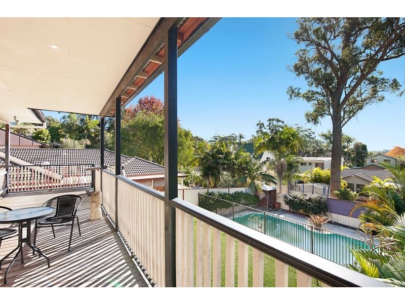 27 Roger Crescent, Berkeley Vale NSW 2261