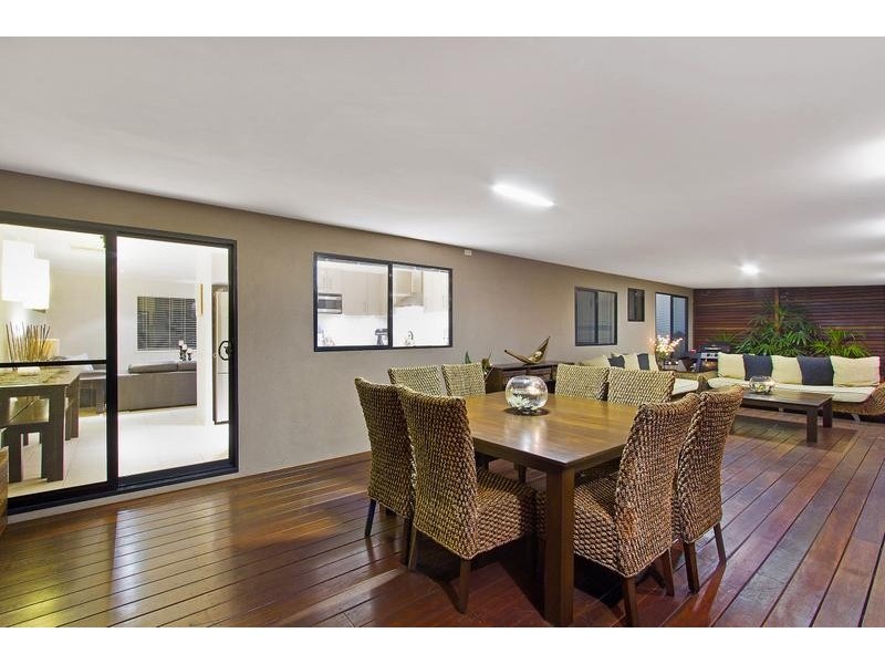 11 Blenheim Avenue, Berkeley Vale NSW 2261
