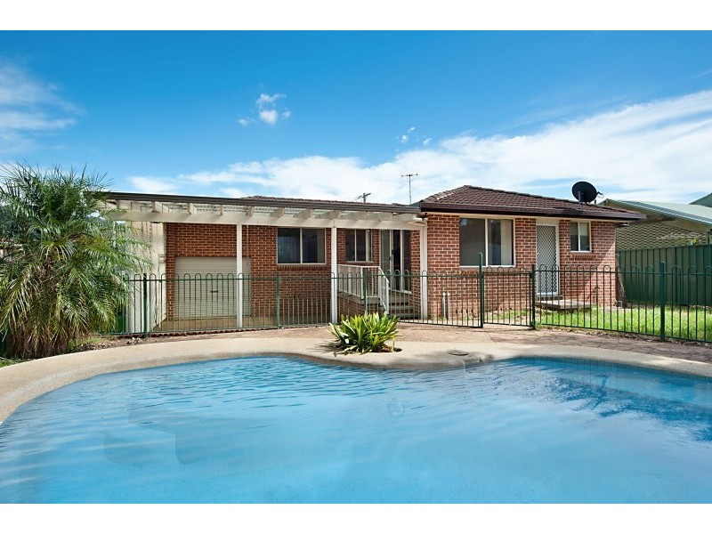 32 Sir Joseph Banks Drive, Bateau Bay NSW 2261