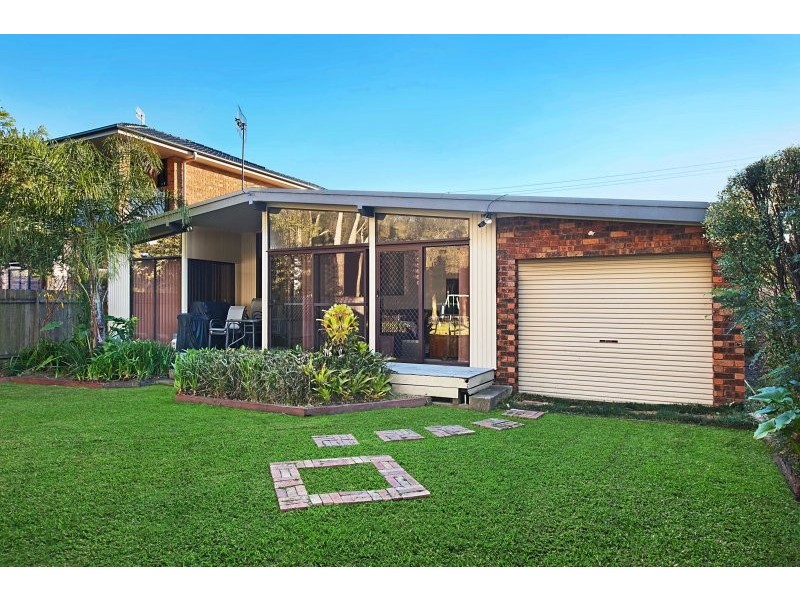 353 Lakedge Ave, Berkeley Vale NSW 2261