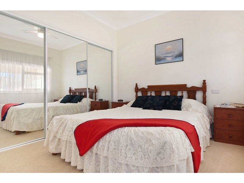 27 Buckingham Road, Berkeley Vale NSW 2261
