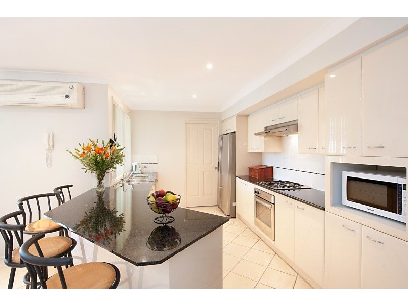 18 Blue Crane Cl, Tumbi Umbi NSW 2261