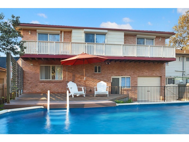 40 Lakedge Avenue, Berkeley Vale NSW 2261
