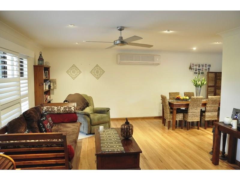 23 Clare Crescent, Berkeley Vale NSW 2261