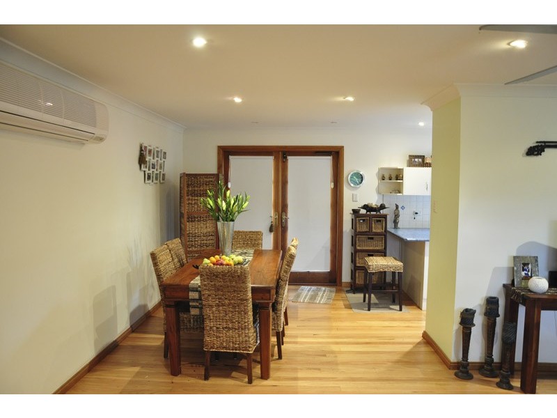 23 Clare Crescent, Berkeley Vale NSW 2261