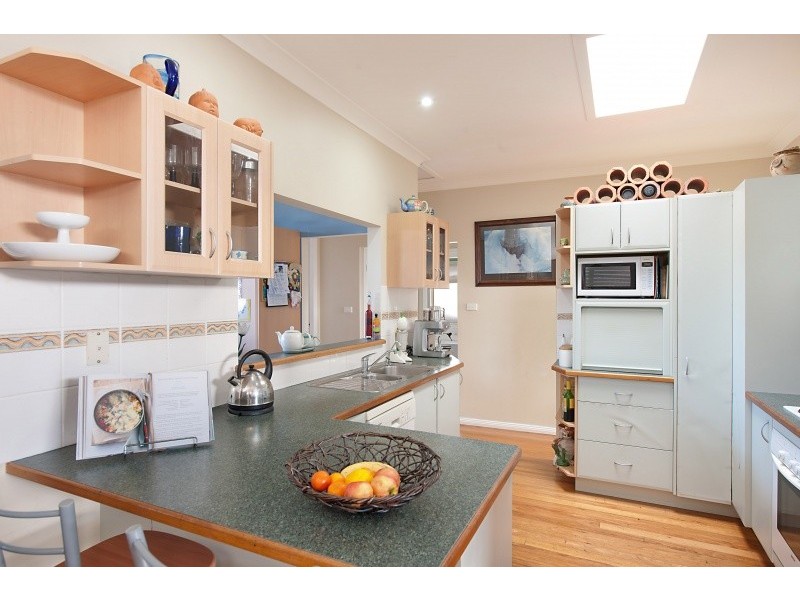 19 Bloomfield St, Long Jetty NSW 2261