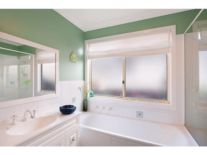 19 Bloomfield St, Long Jetty NSW 2261