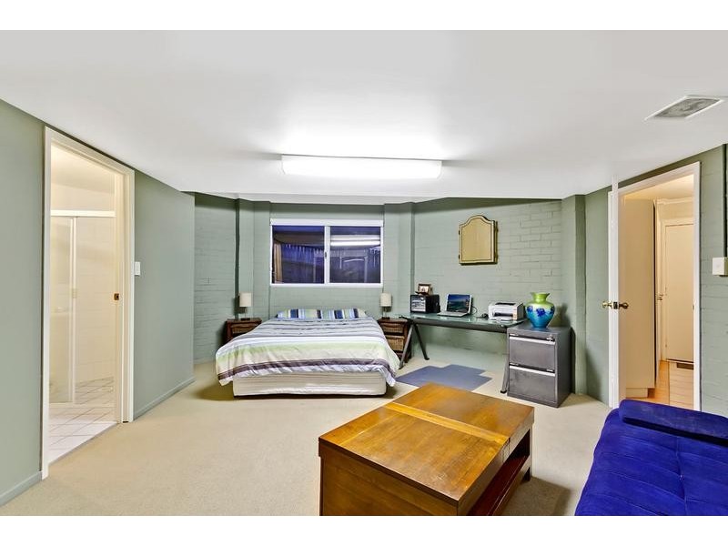7 Longs Road, Bateau Bay NSW 2261