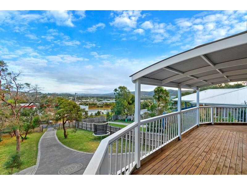 7 Longs Road, Bateau Bay NSW 2261
