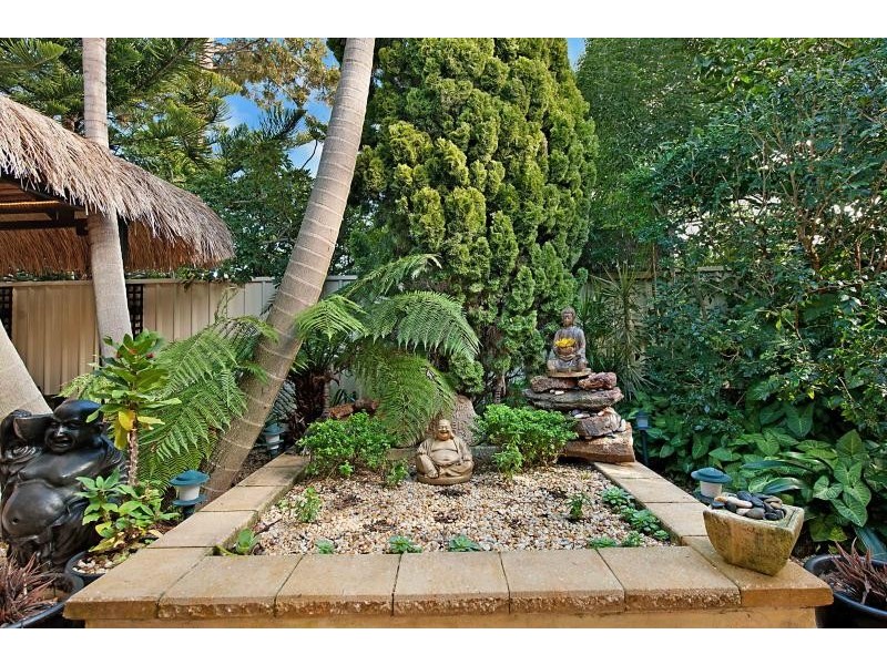 19 Bushlands Ave, Killarney Vale NSW 2261