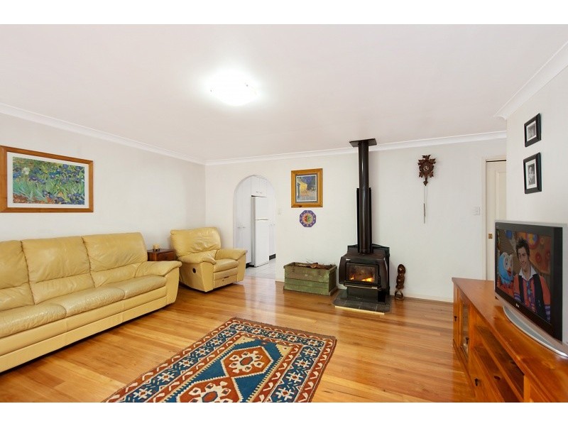 243 Cygnet Drive, Berkeley Vale NSW 2261